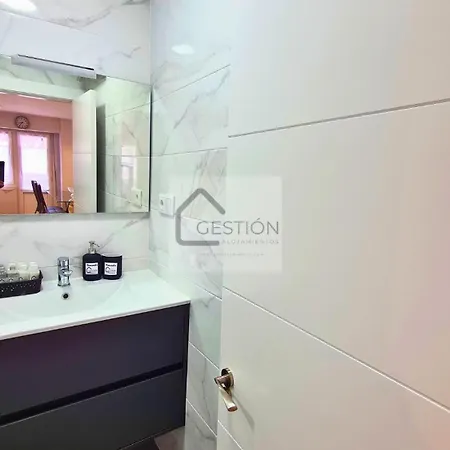 Sari Estacion Centro Апартаменты Хихон
